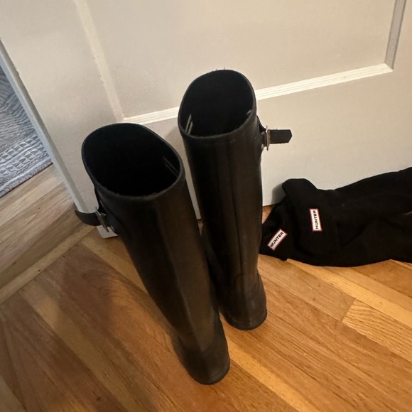 Hunter rain boots US size 9, in great condition - Picture 3 of 5
